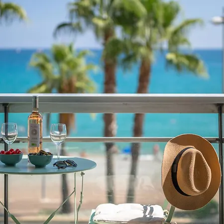 Cosy & Chill - Superbe Vue Mer, Wifi & Clim 아파트 케인즈수르메르